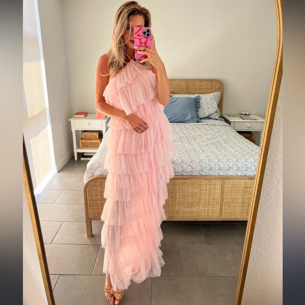 L NEW Mable tiered tulle sleeveless halter maxi dress